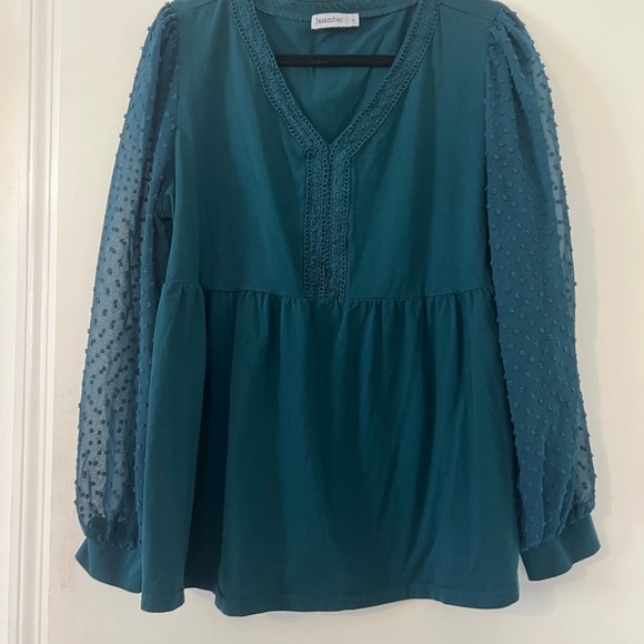 Green Long Sleeve Peplum Blouse (S123) - Picture 3 of 8